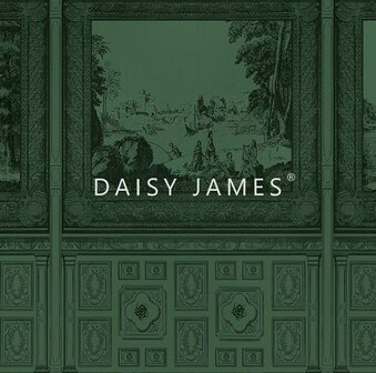 Daisy James behang The Panel Green
