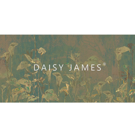 Daisy James behang The Perigone Blue